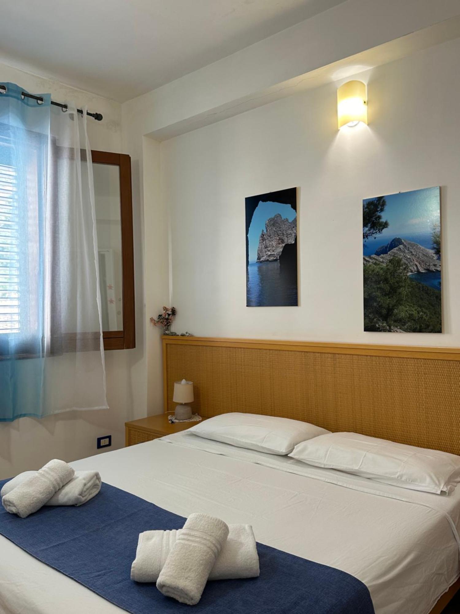 Isoladelmiele Hotel Marettimo Buitenkant foto
